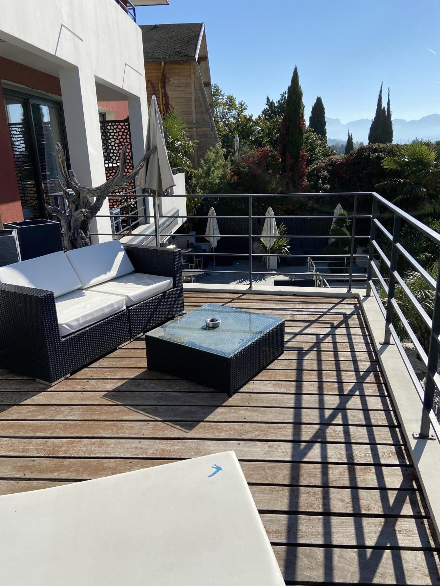 Les Du Bed & Breakfast 4*